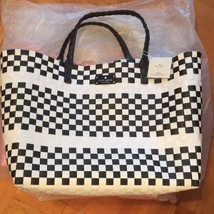 Kate Spade New York black and white tote bag